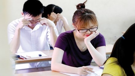 Bao nhieu diem, chon truong nao? hinh anh