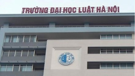 Luat su trung tuyen Hieu truong Dai hoc Luat Ha Noi hinh anh