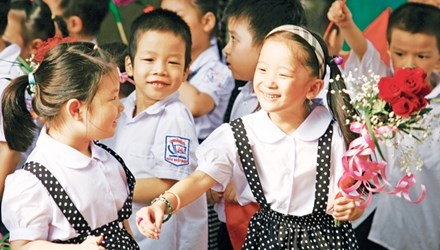 Nghich ly: Bao hiem y te cao hon hoc phi hinh anh