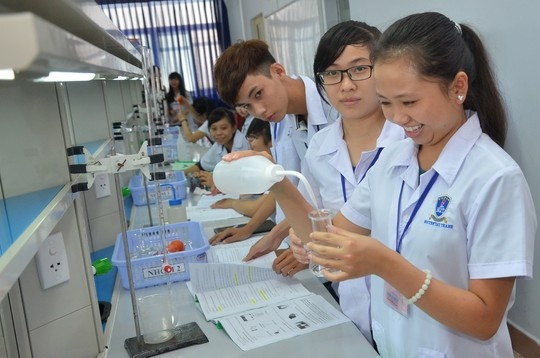Tang hoc phi, roi sao nua? hinh anh