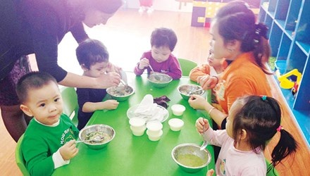 Kho kiem soat nguon goc thuc pham nhieu bep an truong hoc hinh anh