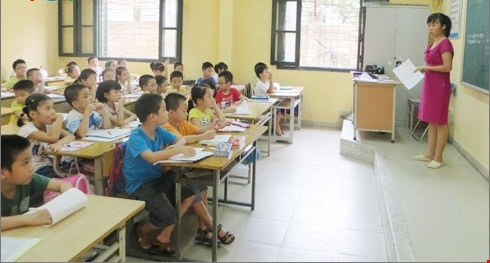 Tang hoc phi lieu co giam 'lam thu'? hinh anh