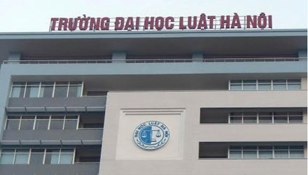 Xem xet lai viec thi tuyen Hieu truong Dai hoc Luat Ha Noi hinh anh