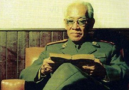 Vi tuong 'Truong Phi' va giot nuoc mat danh don con trai ut hinh anh