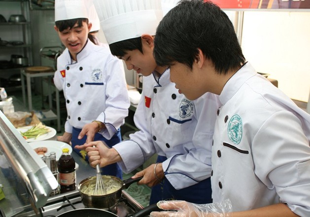 He trung cap lien tiep nhan hung tin hinh anh