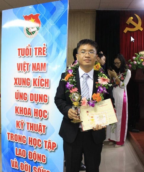 Dạy sinh viên phản biện ảnh 1 Day sinh vien phan bien anh 1