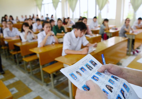 Vua trong thi, vua lo thi sinh... dau de! hinh anh