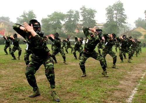 Diem chuan dai hoc 2016 Truong si quan Phong hoa hinh anh