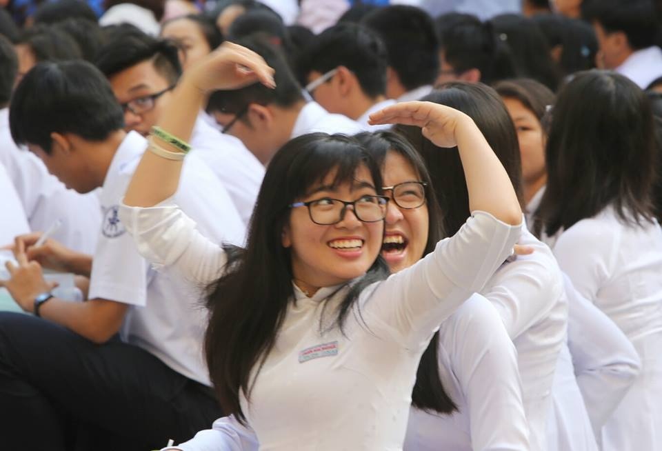 Day bang tinh yeu thuong hinh anh
