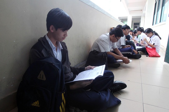 Ôn thi trắc nghiệm ảnh 1 On thi trac nghiem anh 1