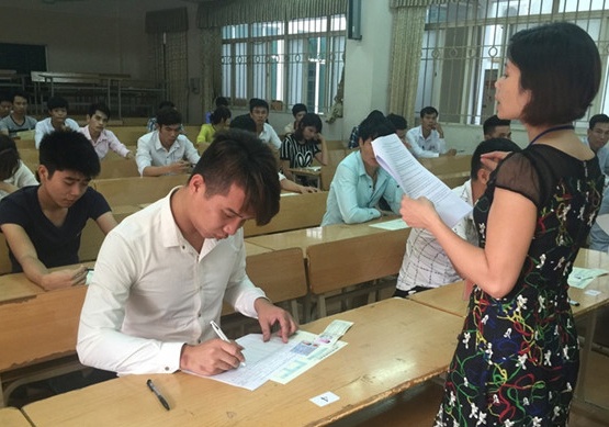 Thi tieng Han xuat ngoai vat va hon thi dai hoc hinh anh