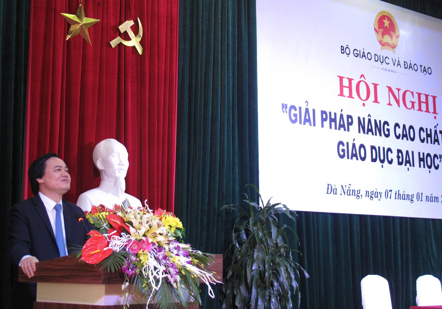 Giáo dục đại học yếu kém ảnh 1 Giao duc dai hoc yeu kem anh 1