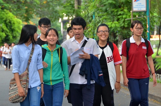 Tuyen sinh cao dang anh 1