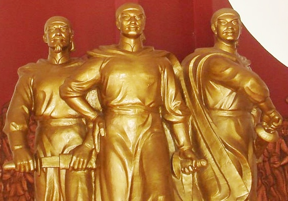 Cuoc gap go hiem hoi cua ba vi vua Viet Nam hinh anh