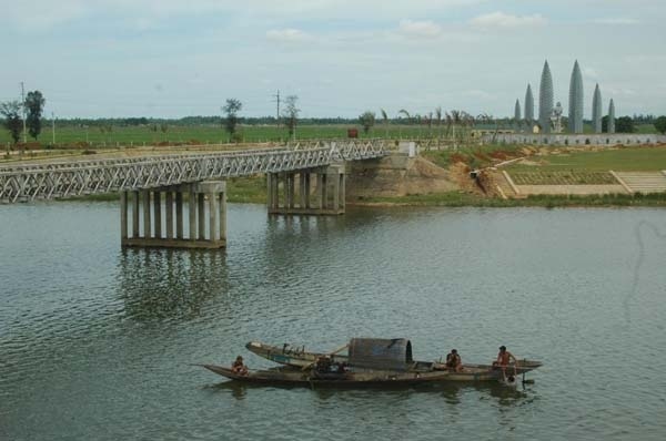 Hàng rào điện tử ảnh 3 Hang rao dien tu anh 3