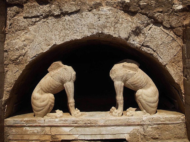 Alexander dai de anh 9