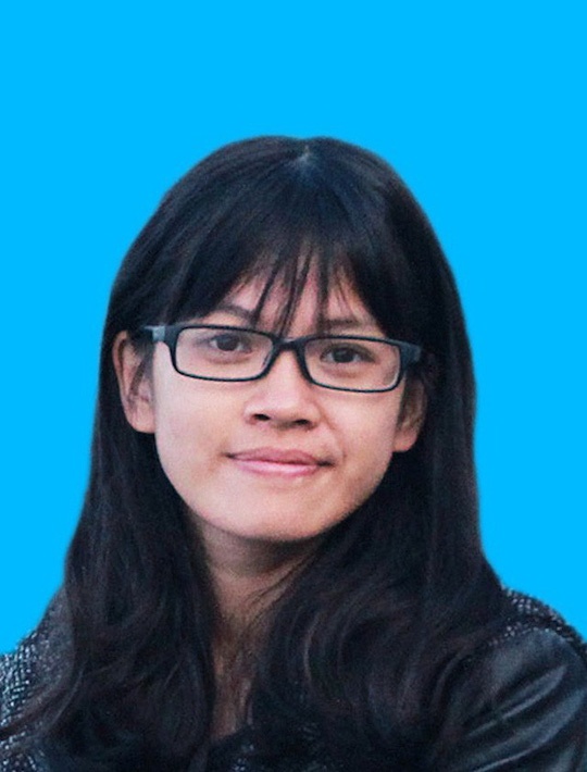 Mẹ nhận bằng tốt nghiệp thay con ảnh 2 Me nhan bang tot nghiep thay con anh 2