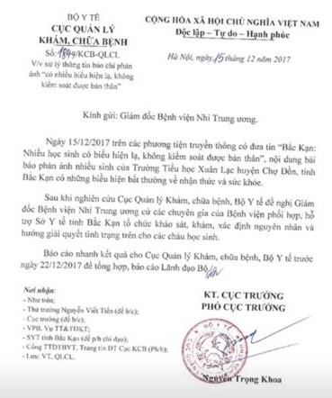 Học sinh bị ngất ảnh 1 Hoc sinh bi ngat anh 1