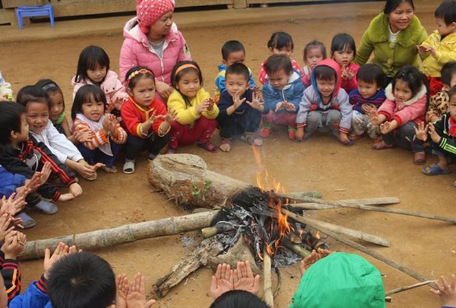 Học sinh nghỉ học vì rét ảnh 1 Hoc sinh nghi hoc vi ret anh 1