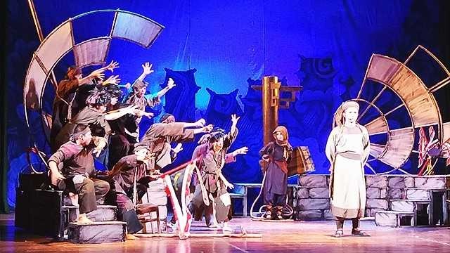 Doi quan an may anh 6