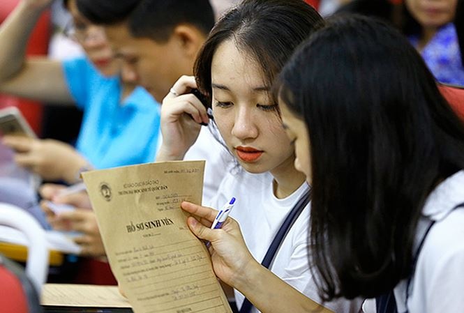 Tuyen sinh 2018: Cong bo ty le co viec lam, tin duoc khong? hinh anh