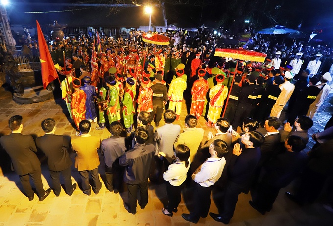 Den Tran Nam Dinh anh 8