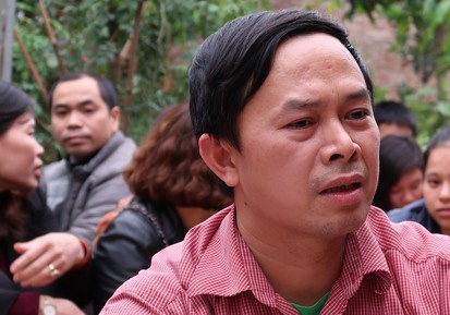 Giao vien hop dong Ha Noi lai keu cuu Bo truong Le Vinh Tan hinh anh