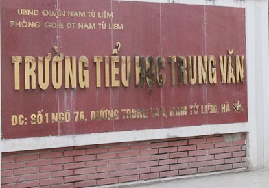 Chu tich Ha Noi chi dao xu ly vu 17 phu huynh to co giao danh hoc sinh hinh anh