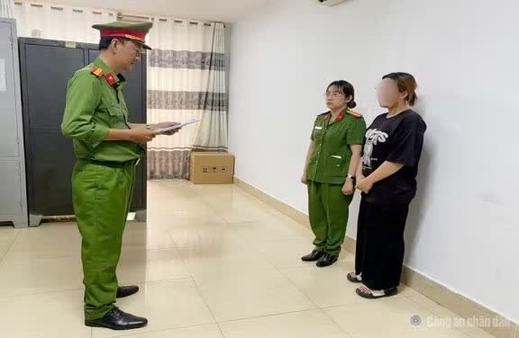 danh con,  dan den tu vong anh 1