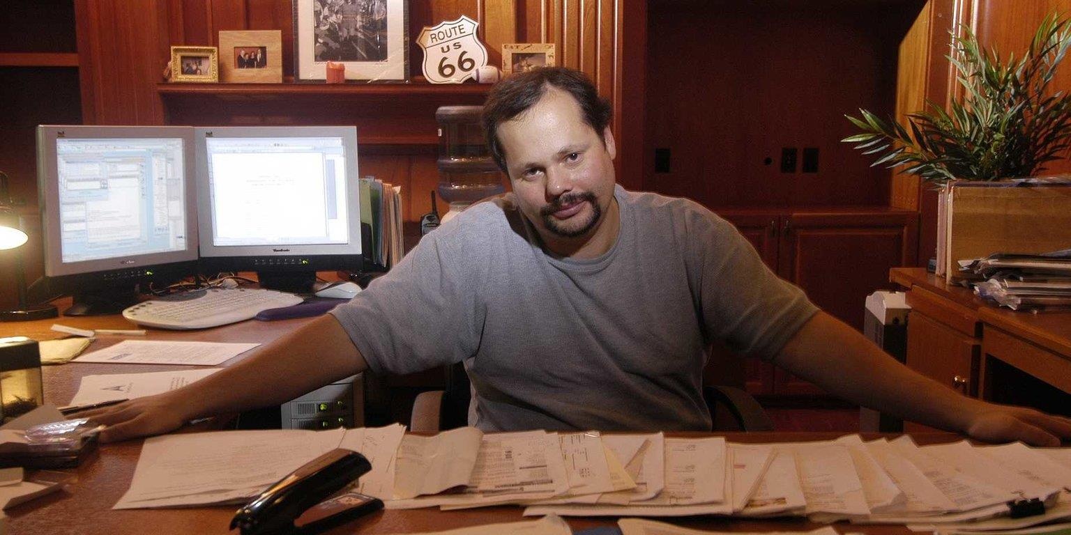 sex.com,  wed den,  doanh nhan anh 1