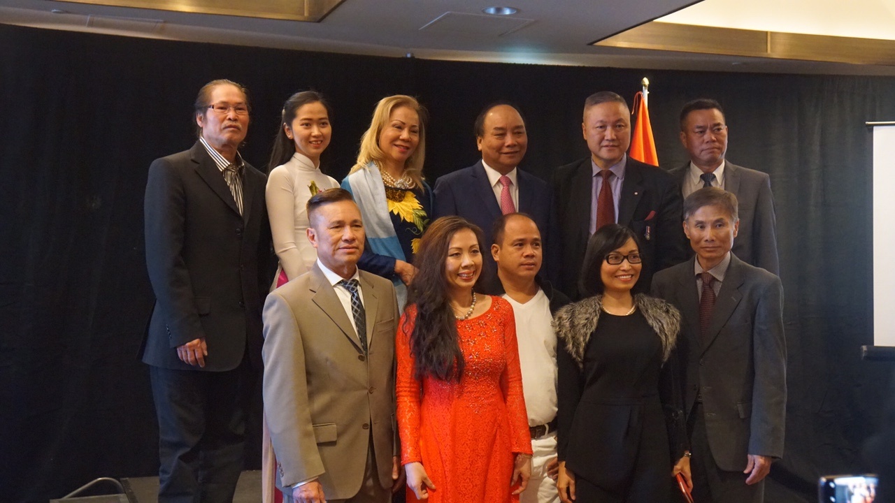 kieu bao Canada anh 1