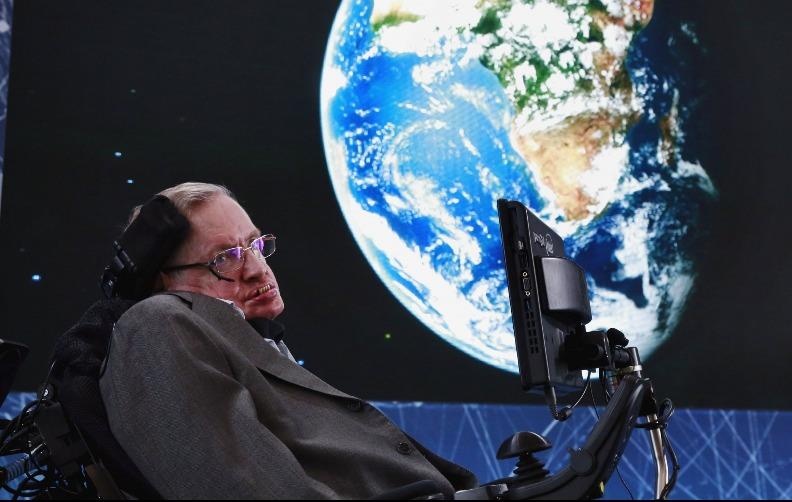Gui giong noi Stephen Hawking di 3.500 nam anh sang hinh anh