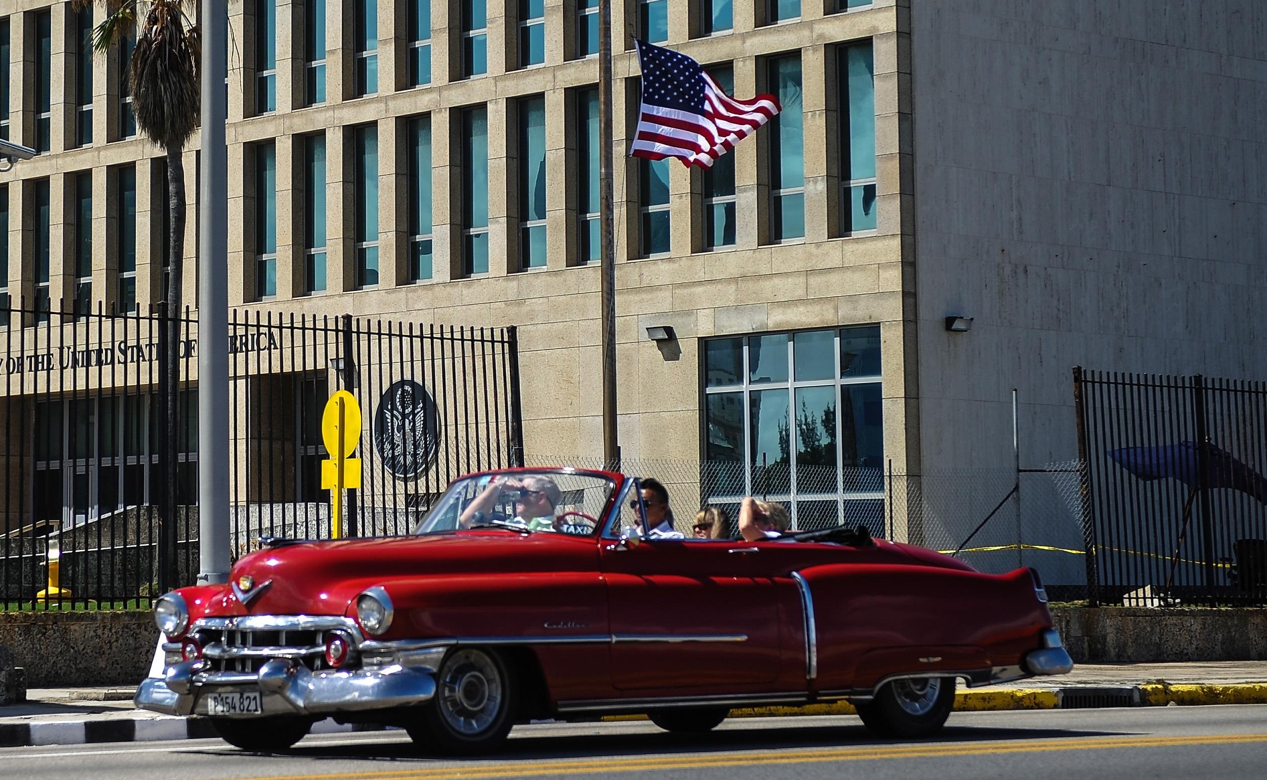 Them nha ngoai giao My mac benh bi an tai Cuba hinh anh