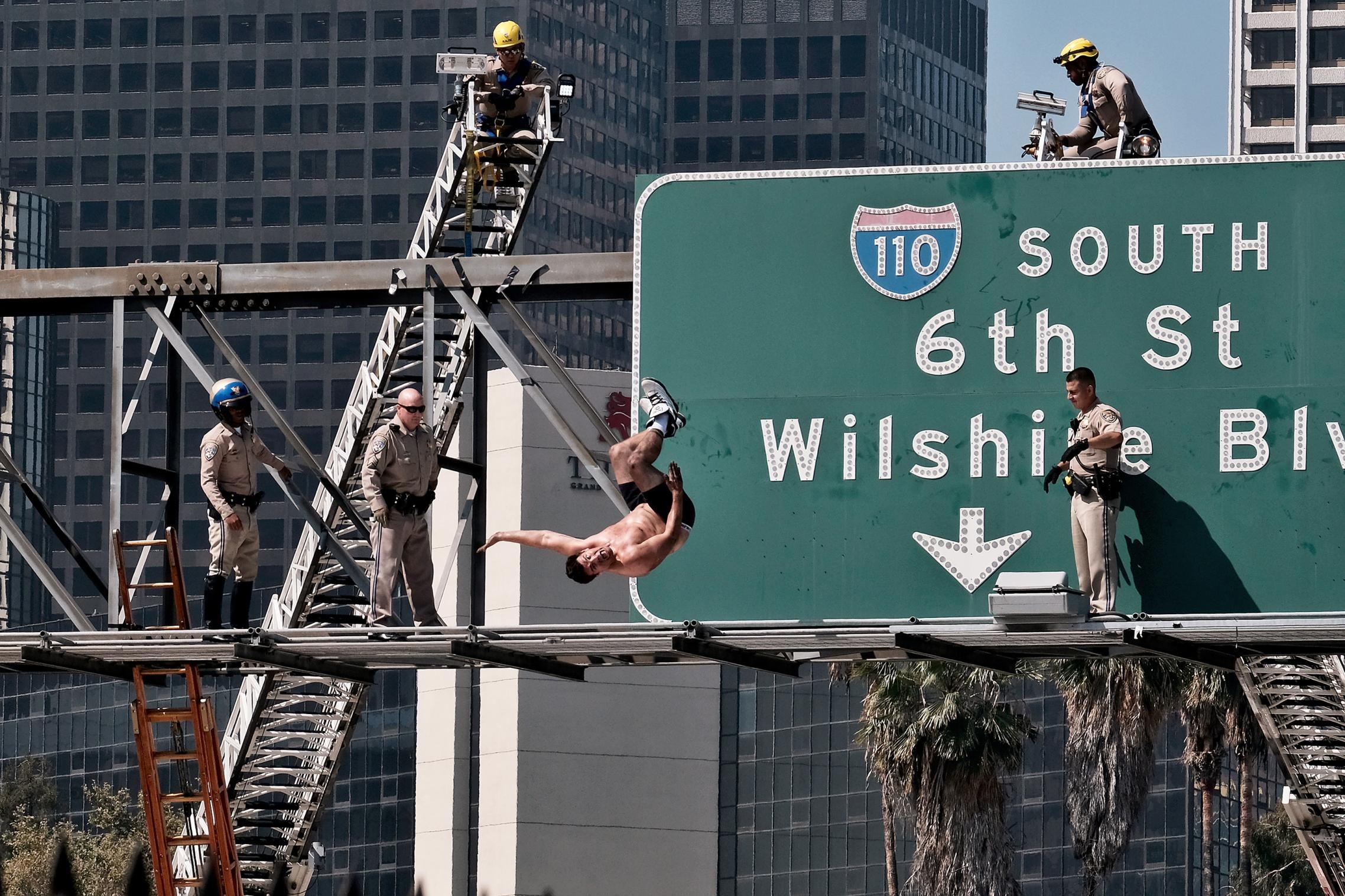 Giai cuu doi bong Thai Lan anh 4