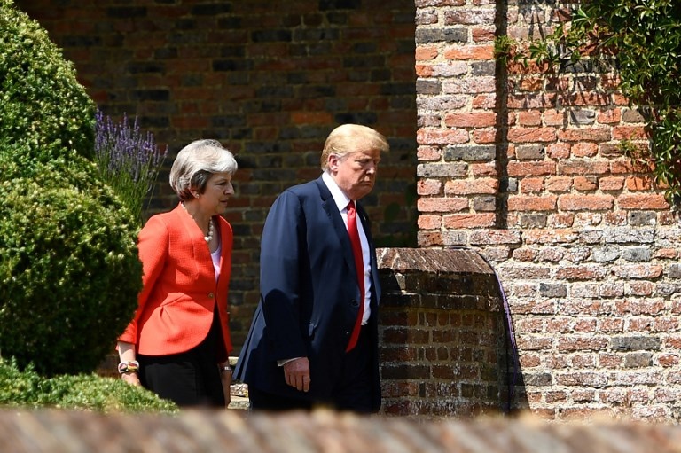 bieu tinh phan doi Trump anh 9