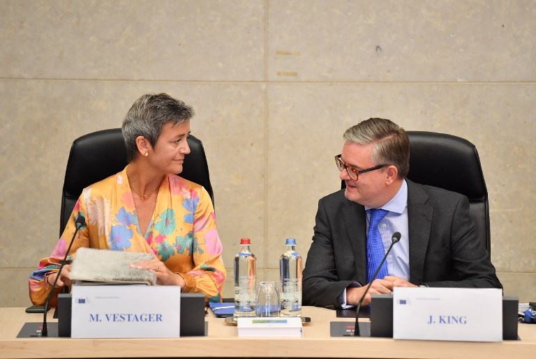 Google bị xử phạt ảnh 2 Google bi xu phat anh 2