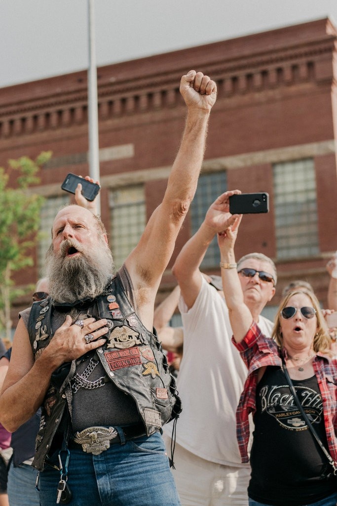 quái xế Mỹ chia rẽ vì Trump ảnh 5 quai xe My chia re vi Trump anh 5