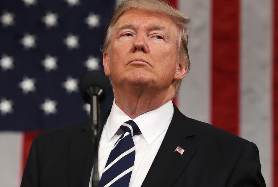 TT Trump cat che do tang luong cua gan 2 trieu cong chuc lien bang hinh anh