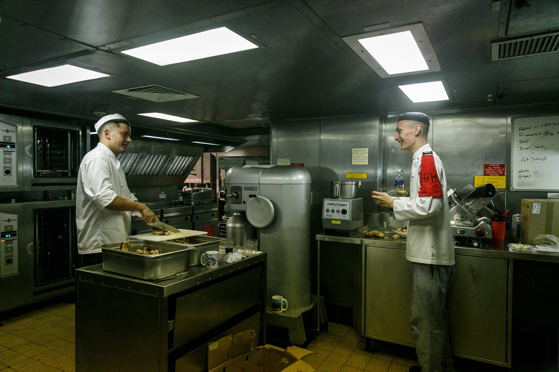 tau Anh den TP.HCM anh 8