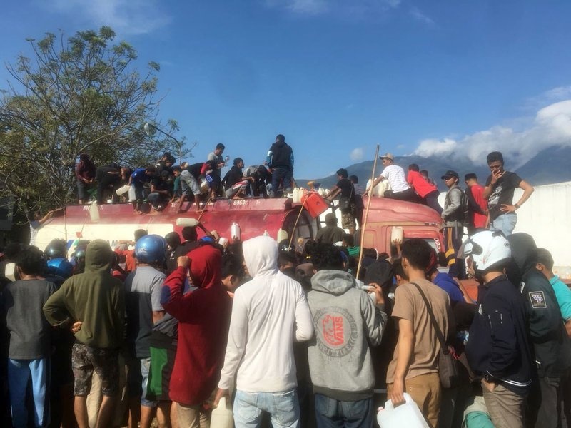 động đất sóng thần Indonesia ảnh 11 dong dat song than Indonesia anh 11