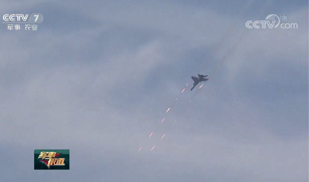 may bay Trung Quoc tap tran anh 2