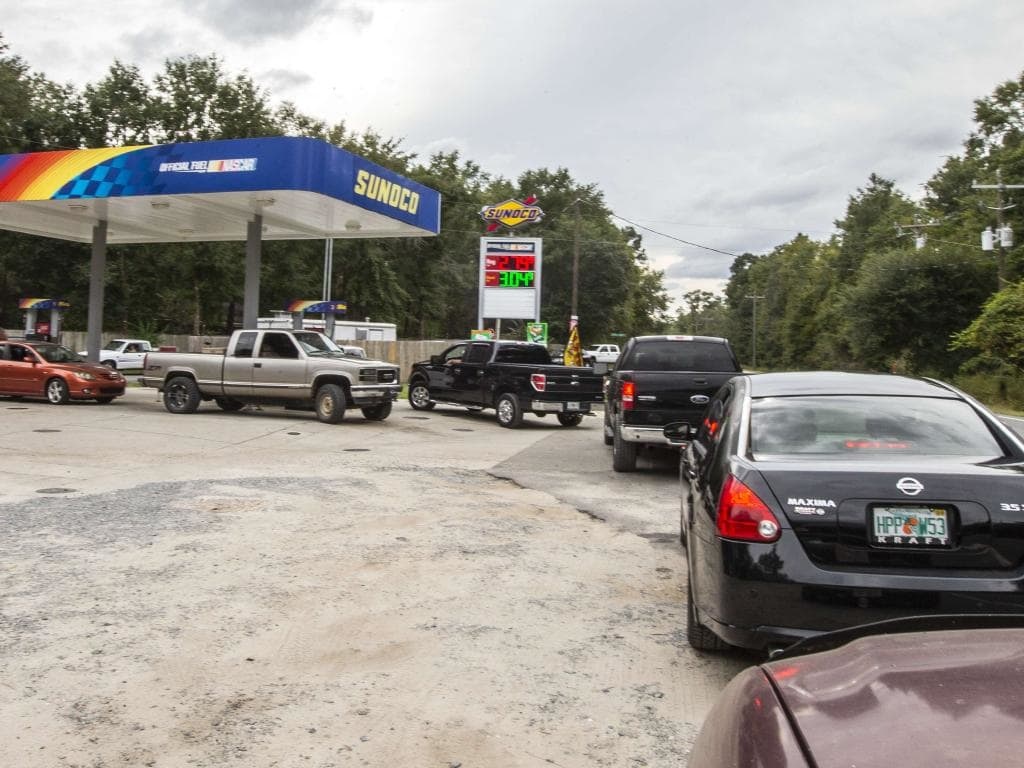 bao michael danh vao bo dong nuoc My anh 6