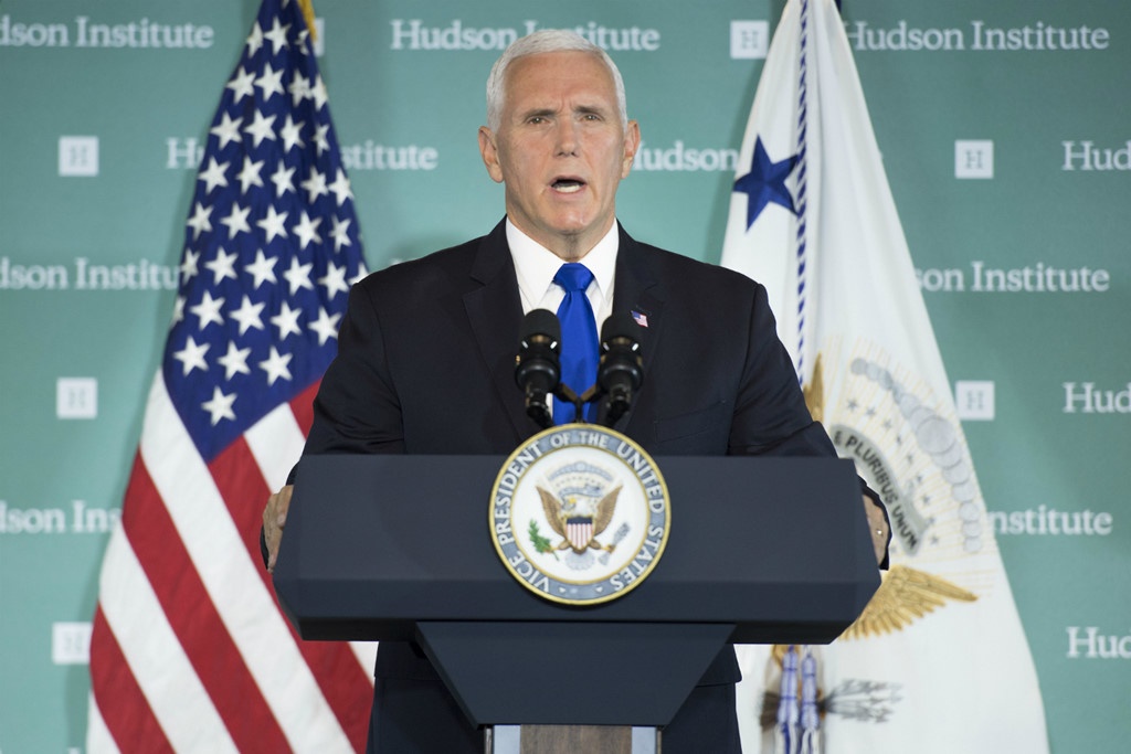 Pho tong thong My Mike Pence anh 1