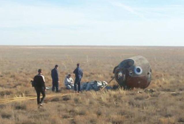 Phi hanh gia Nga, My thoat chet sau khi tau vu tru gap su co hinh anh