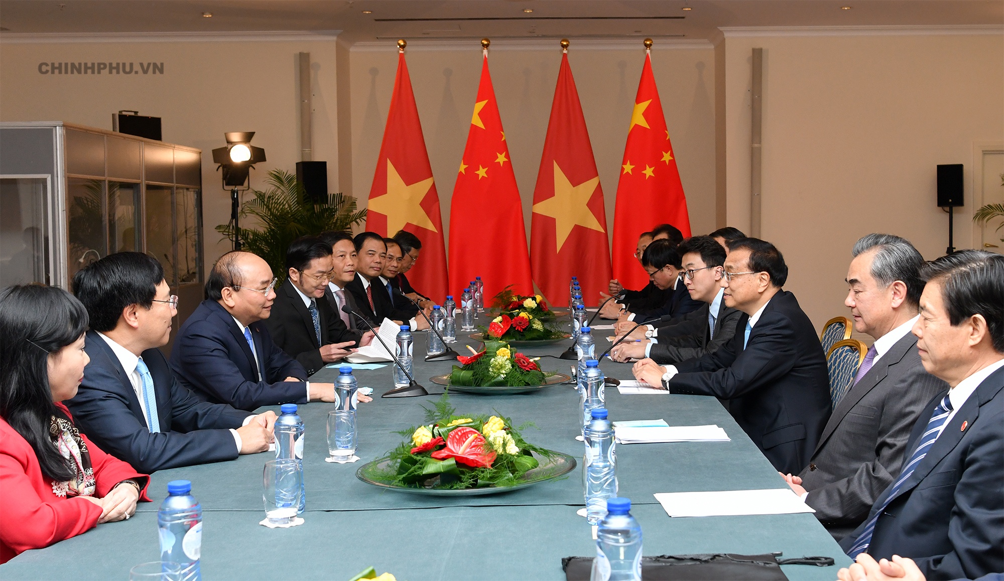 Thu tuong du ASEM 12 anh 2