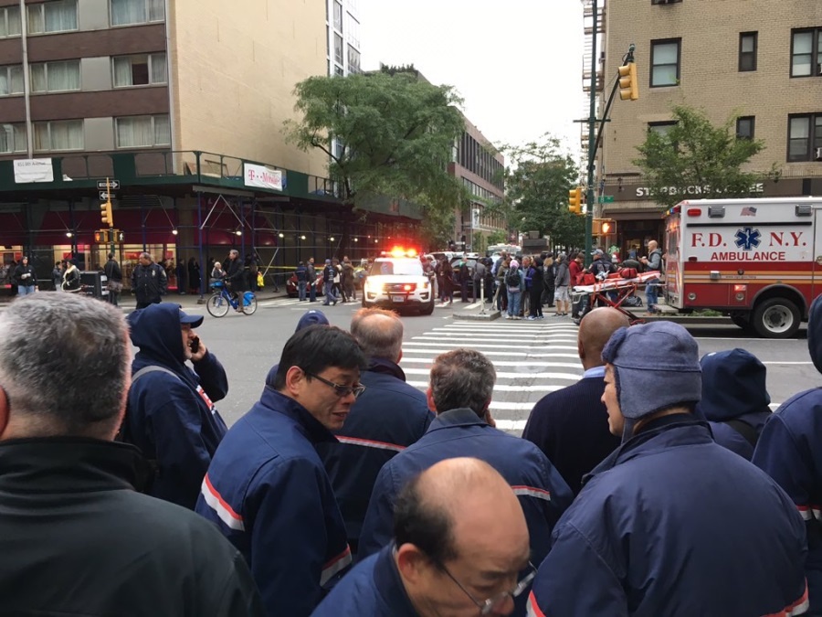 Lai phat hien thiet bi no o New York, mot buu dien phai so tan hinh anh