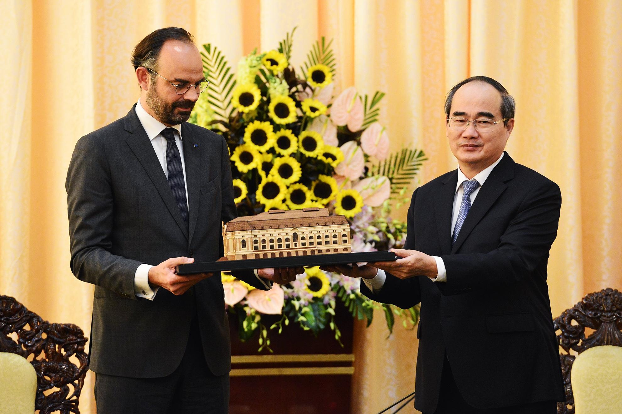 thủ tướng Pháp gặp Bí thư Nguyễn Thiện Nhân ảnh 3 thu tuong Phap gap Bi thu Nguyen Thien Nhan anh 3