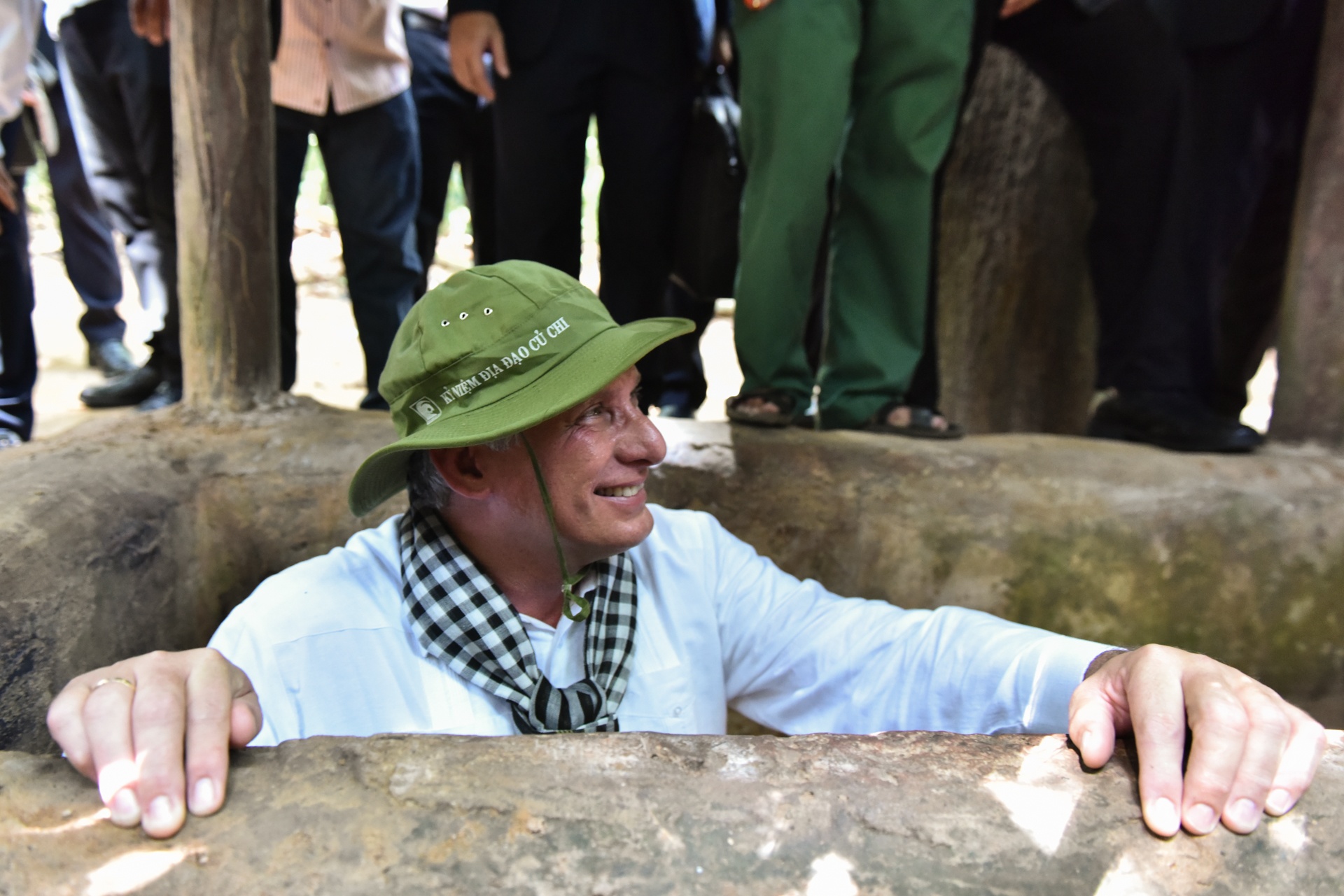 chu tich Cuba tham Cu Chi anh 5