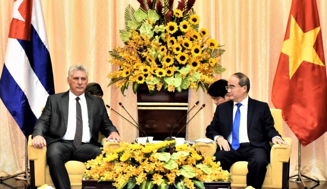 Cuba dang hoc tap mo hinh phat trien khu cong nghe cao cua TP.HCM hinh anh