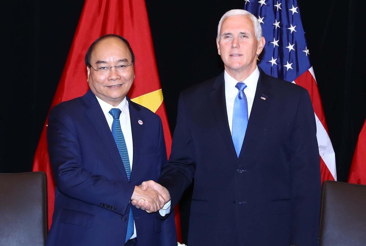 Viet - My chia se loi ich chung trong duy tri tu do hang hai hinh anh